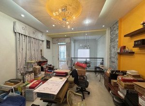 nhà 4 tầng mới đẹp hxh khu phan xích long phú nhuận, mặt tiền thụt căn góc 80 m2 có 6 pn cao cấp