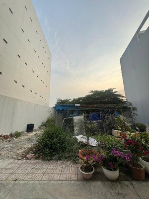 bán đất khu đồng bộ tây lân - dt: 4m x 18,5m - giá: 4,2 tỷ tl - hẻm nhựa 7m - giá tốt