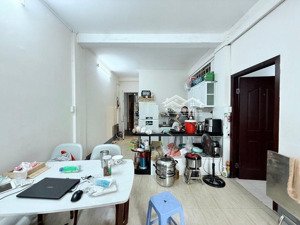 căn hộ 50m2, 2 phòng ngủ, sổ riêng, thang máy, cc lý thường kiệt, quận 11