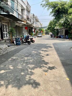 Bình Đường 4 Dĩ An Nhà 2 Tầng Mặt Tiền Kinh Doanh Và 4 Phòng Trọ DT 103 M2 Giá 2,99 Tỷ