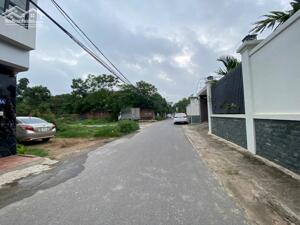 Bán lô 50m2 full thổ cư Liên Bảo, Vĩnh Yên lh_0987673102