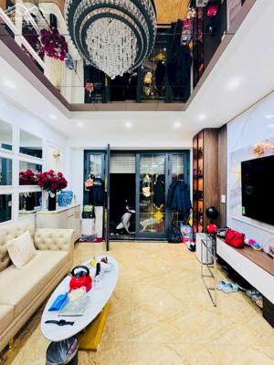 Siêu Hiếm! Nhà Đẹp Ở Ngay Ô Tô Vào Nhà Sát Hồ Võ Thị Sáu 7T Thang Máy Ngõ Thông 22.5 Tỷ