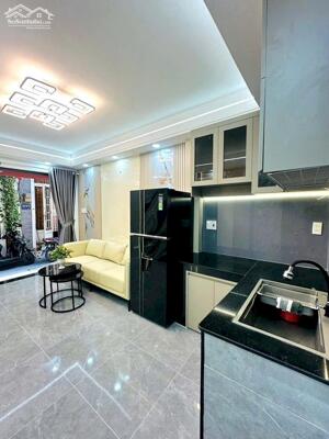  MẶT PHỐ HOÀNG CẦU 76M – MT 10M – CHỈ 16.5 TỶ – VỊ TRÍ VÀNG KINH DOANH ĐỈNH – VIEW HỒ CỰC HIẾM