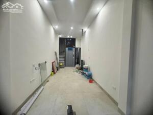 BÁN NHÀ PHỐ PHƯƠNG MAI ĐỐNG ĐA, 6 TẦNG THANG MÁY, LÔ GÓC, GẦN HỒ