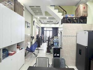 Vị trí đắc địa Lê Văn Sỹ, Q3, hẻm xe hơi, gần mặt tiền, 3 Tầng,54m2, sổ nở hậu, 12.x Tỷ