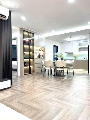 Bán gấp căn hộ 4 phòng ngủ ( DT 110m2) Chung cư IA20 Ciputra đường Phạm Văn Đồng.