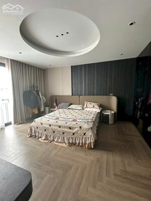 Nhà em bán lại 1 phòng ngủ 52,8m2 giá 2,9 tỷ tòa Lancaster 20 Núi Trúc.LH 0888486262.