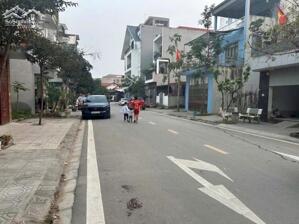 Bán 111m2 Lê Quảng Ba sẵn sổ full thổ gần coopmart hướng Đông Bắc giá 4.x tỷ rẻ hơn ô bên cạnh cả tỷ.