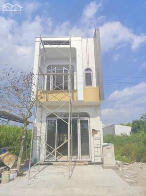 Bán Nhà Trệt Lầu Full Nội Thất - Đường B3 - KDC Tân Phú - P. Hưng Phú - TP Cần Thơ.