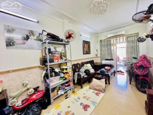 Nhà hẻm ô tô tránh, gần trường THPT Tân Sơn Nhì, 4.6 tỷ