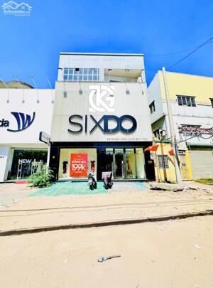 Cho Thuê Nhà Mặt Tiền: 312 Trường Chinh - Quận Tân Bình - 9x20m, 3 tầng