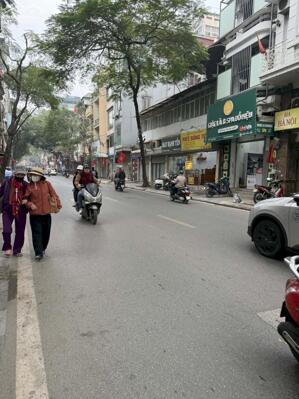Bán Nhà Mặt Phố Thụy Khuê Tây Hồ 38m2-6T MT4,4m Vỉa Hè 2 Mặt Phố 21 Tỷ Thụy Khuê.