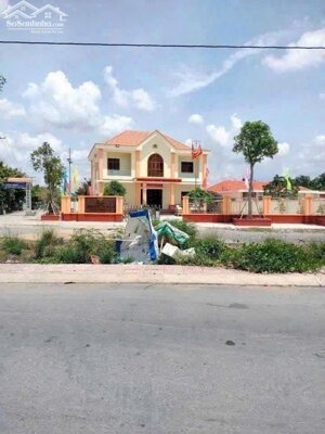 Đất thổ cư 98m2 mt đường 7m xã Tân Chánh giá rẻ 450tr