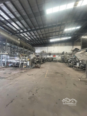 bán kho xưởng dệt nhuộm 5.500m2 , trong kcn hoàng gia, long an , trạm điện 1.000kva , pccc tự động