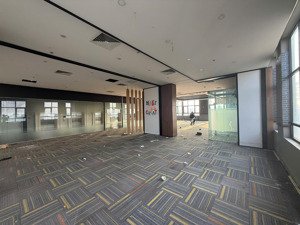 bán sàn văn phòng sổ đỏ lâu dài ngay mặt đường tố hữu - vũ trọng khánh