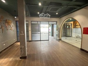 cho thuê biệt thự nguyên căn kết hợp cà phê văn phòng và ở luôn cho người năng động kinh doanh