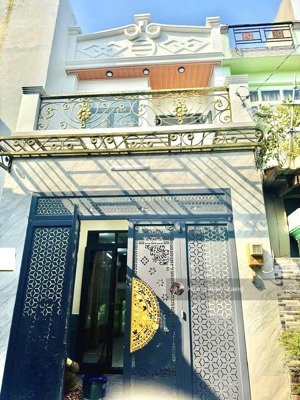 nhà mới 1/ thới an 13, hẻm xe hơi 5m cách đường lớn 20m, mặt tiền thoáng đãng