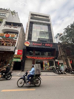 cho thuê nhà mặt phố nguyễn trường tộ, ba đình. dt 150m2, 7 tầng, thông sàn, thang máy, giá 180tr