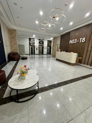 cần bán gấp căn hộ chung cư cao cấp 75 m2 tòa n03t8 ngoại giao đoàn