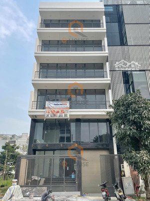 05 tòa nhà "trung tâm hành chính" hầm 7 tầng 1000 - 2500m2 p. thạnh mỹ lợi 150 - 180 triệu/tháng