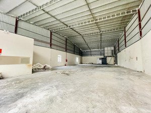 cho thuê kho, nhà xưởng 1200m2 tại nguyễn trung trực, cần đước, long an, 40 triệu