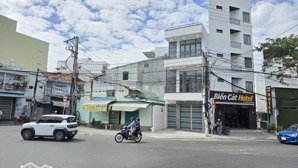 siêu phẩm nhà đẹp căn góc vòng xoay đầu tư kinh doanh.