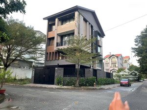 xd: hầm 4 tầng - mặt tiền đường số ngay trương văn bang - dt: 10x20m - rẻ nhất tml 38 tỷ