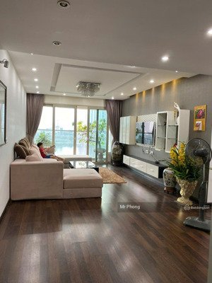 nhà đẹp đón tết! chính chủ cho thuê căn hộ mandarin garden 170m2 view hồ giá cho thuê chỉ 30 triệu