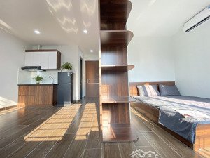 căn hộ 1k1n cao cấp 40m2 full đồ mới xây ô tô đỗ mễ trì hạ 6tr1/tháng