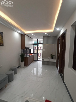 chính chủ bán - chung cư mini nguyễn khánh toàn, quan hoa ở ngay, ô tô đỗ cửa, đủ đồ