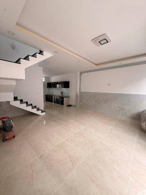 bình tân - bán nhà 2 tầng hxh gần ngã tư bốn xã, ngang hơn 5m - 4,9t