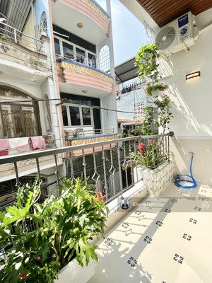 bán nhà hẻm xe hơi khuvip trường sa 44m2 ngang lớn ~4m, 4 tầng, gần cầu lê văn sỹ - 11.75 tỷ