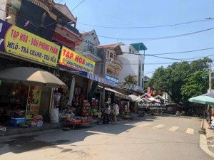 hiếm ! bán lô đất 99m2 - mặt tiền 5.5m - đường trước nhà 5m - trung tâm xã đông yên, giá 1.9 tỷ