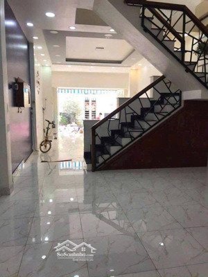 8,4 tỷ(tl)-70m2 x 2 tầng-hẻm xe hơi nguyễn văn luông