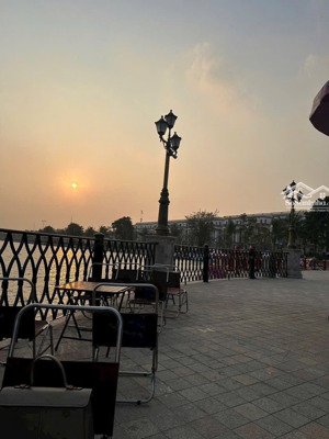 ngân hàng tăng lãi suất nên tôi cần bán gấp để thanh toán