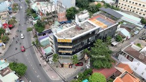 hoàng diệu 2-toà nhà 5 tầng góc 2 mặt tiền siêu hiếm-hợp đồng thuê còn 5 năm-tiền thu về 165tr/thág