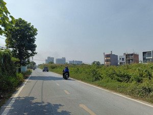 bưng ông thoàn - liên phường - 82m2 - ngang hơn 5m - đường 10m. chỉ 6.09 tỷ