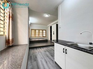 cho thuê căn hộ full nt 35m2, hẻm ô tô & được nuôi thú cưng, giữ phòng qua tết, gần vạn hạnh mall