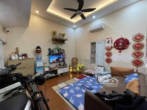 bán nhà lô góc phố nghĩa dũng, sổ vuông đẹp, nhà ở cực lộc mt 5m, 4 tầng, nhỉnh 5 tỷ