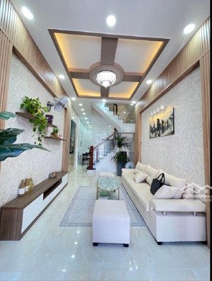 nhà đẹp quận 8, p. 15, 5 tầng, 6pn, mặt tiền kinh doanh đường nhựa 10m, giá siêu hời 8,7 tỷ