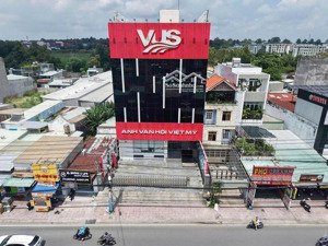 bán mặt tiền ngang 12m dài 41m ngay lê văn việt