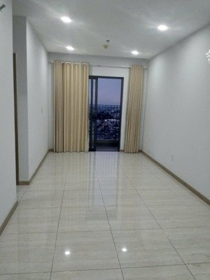 ch làng đại học bcons green view 2pn2wc 5tr