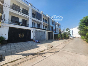 10tỷ2 - mt đường số 1 - 95m2 [5x20] - quận 8 - 3 tầng - 5pn, 5 wc - shr, hcđ