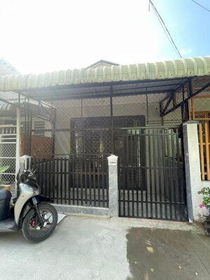 Nhà trệt 3 phòng ngủ Hẻm liên tổ 1-2 Nguyễn Văn Cừ, gần đại học Y Dược