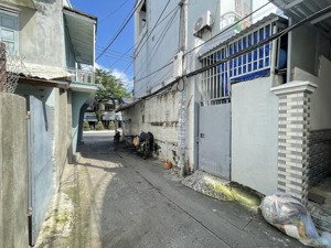 bán nhà 2 tầng gần biển trần phú, vĩnh nguyên nha trang hẻm ô tô, 81,3m2, 7,5 tỷ