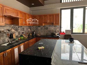 biệt thự vườn giữa lòng quận 7, sát phú mỹ hưng - 187m2 - chỉ 7.9 tỷ còn tl tốt