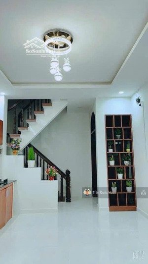 bán nhà nghỉ mặt tiền 30/4 p12 vũng tàu, 1 trệt 2 lầu 9 phòng, 135m2 thổ cư, giá 9,5 tỉ