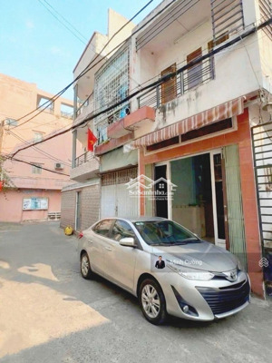 bán nhà tăng bạt hổ, bình thạnh, 3.7x7m, 3 tầng btct 2pn, hxh 4m thông, cách 3 căn ra mặt tiền