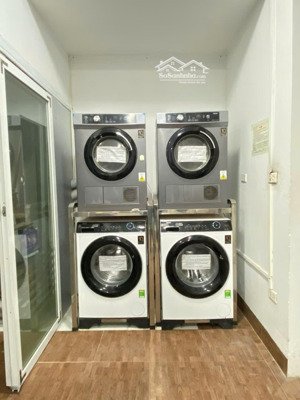 chính chủ cho thuê căn hộ dịch vụ số 5 ngõ 211 giáp nhất, mỗi tầng gồm 2 phòng + 1wc + 1 phòng tắm