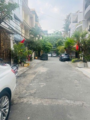 bán nhà hẻm xe tải võ văn kiệt, q8, 100m2, 5x20m, 7.4 tỷ